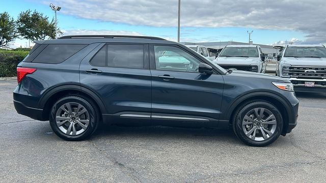 Certified 2022 Ford Explorer XLT w/ Equipment Group 202A image 2