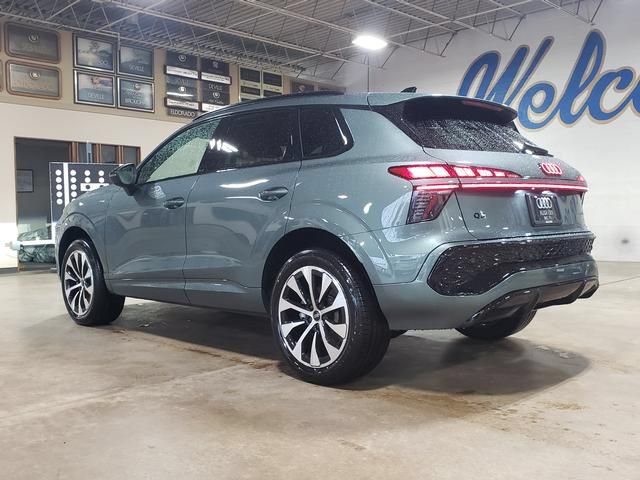 New 2026 Audi Q3 quattro 2.0T AWD/4WD image 6