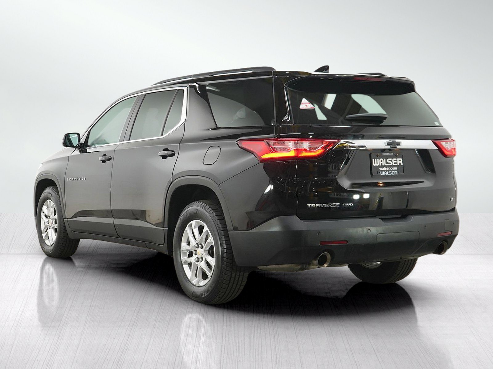 Used 2019 Chevrolet Traverse LT AWD/4WD image 3