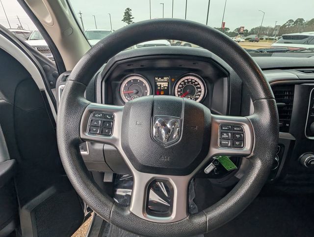 Used 2021 RAM 1500 Classic SLT image 10