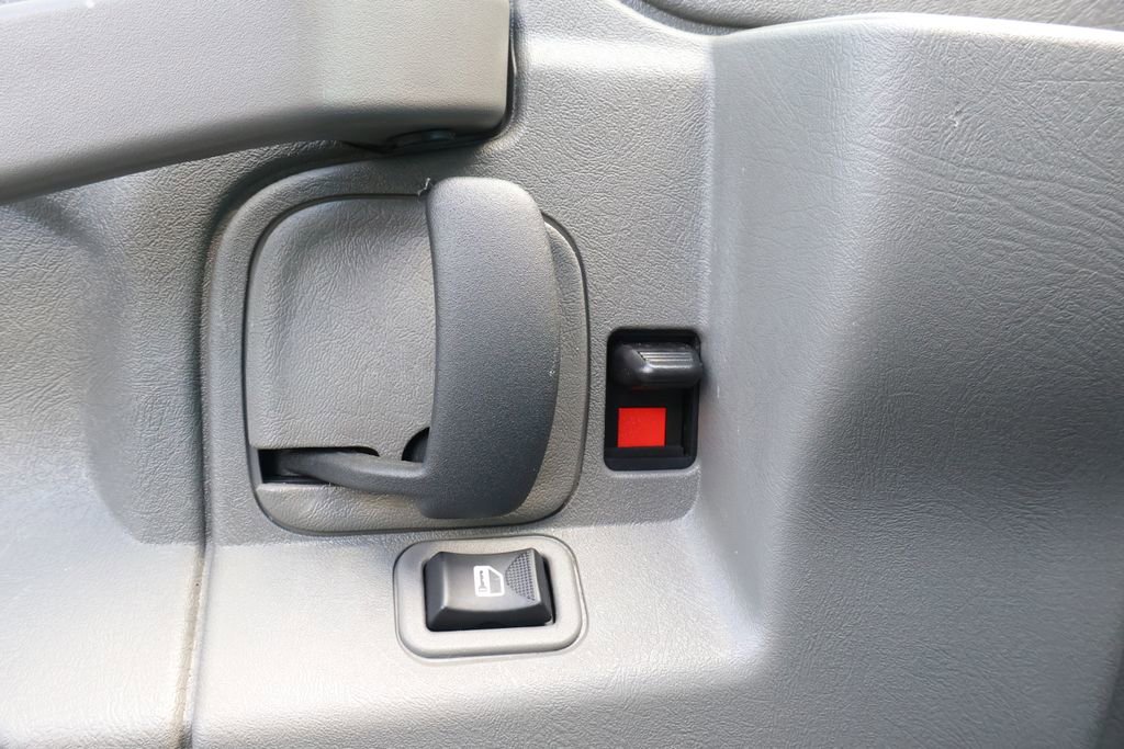 Used 2025 Chevrolet Express 2500 Extended w/ Driver Convenience Package image 17