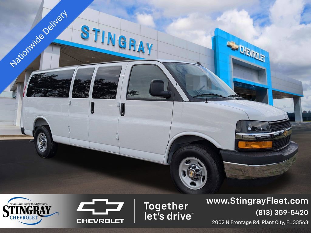 New 2025 Chevrolet Express 3500 LT w/ LT Preferred Equipment Group RWD image 1