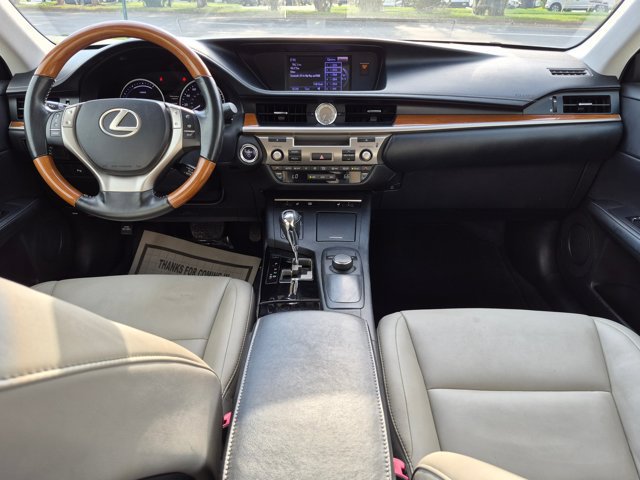 Used 2013 Lexus ES 300h w/ Premium Pkg FWD image 20