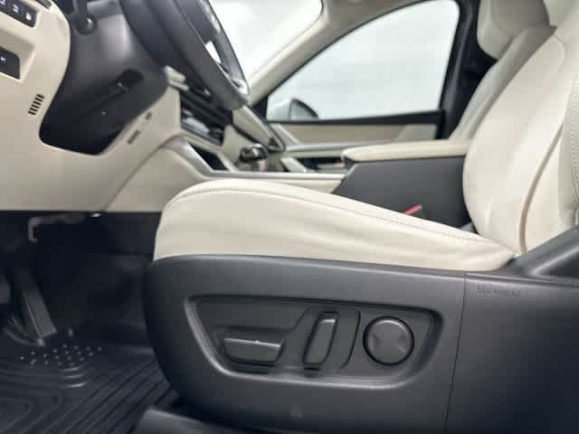 Used 2025 MAZDA CX-90 Plug-In Hybrid w/ Premium Plus AWD/4WD image 27