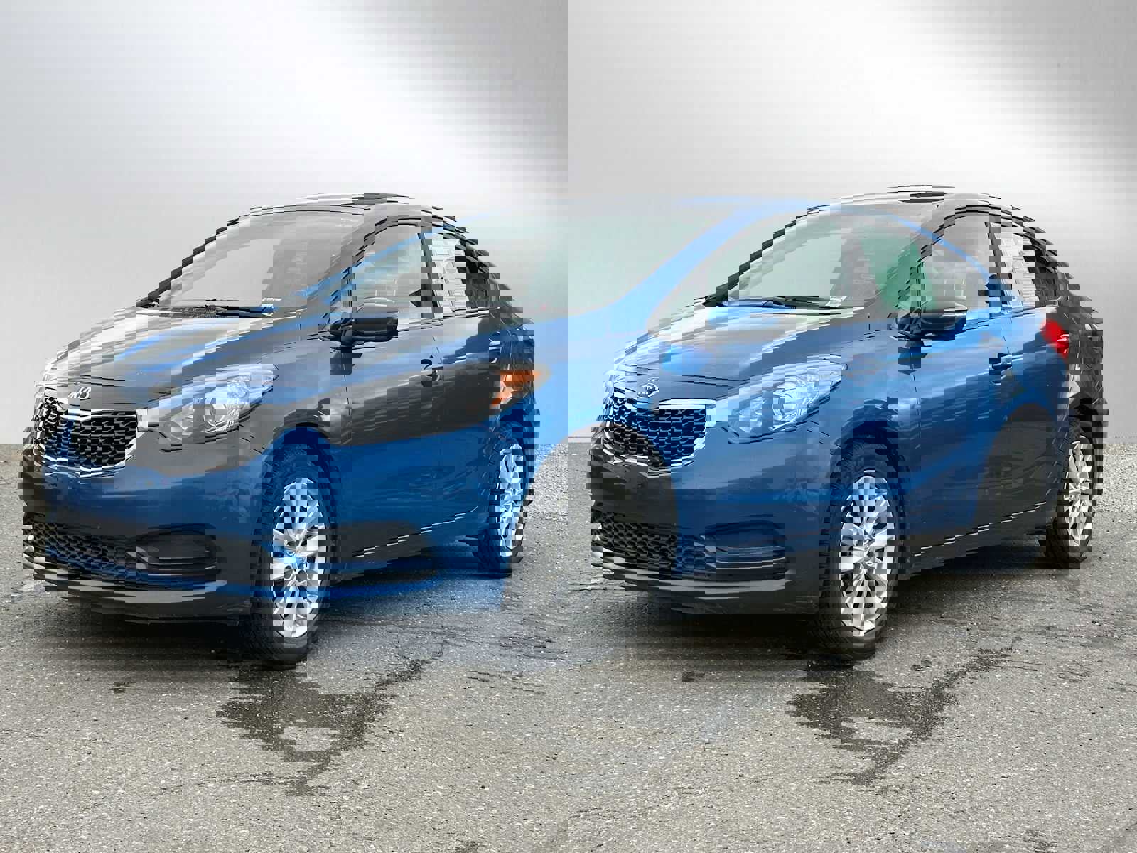 Used 2014 Kia Forte LX w/ Popular Package image 3