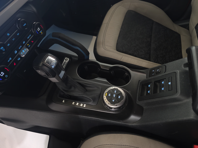 Used 2021 Ford Bronco Wildtrak AWD/4WD image 21