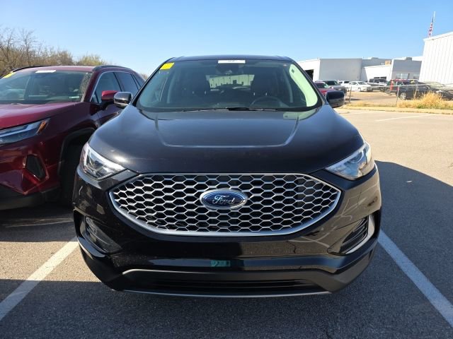 Used 2024 Ford Edge SEL image 8