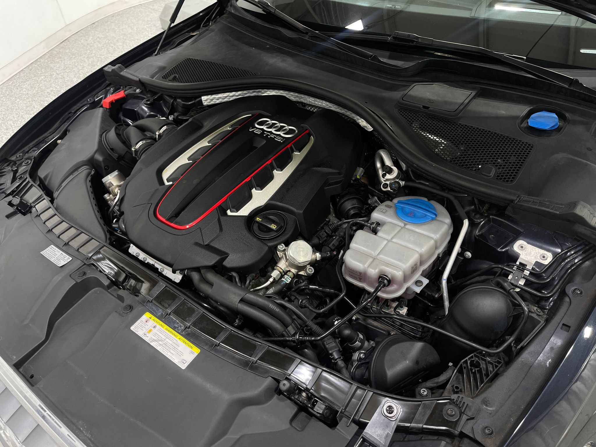 Used 2015 Audi S6 AWD/4WD image 27