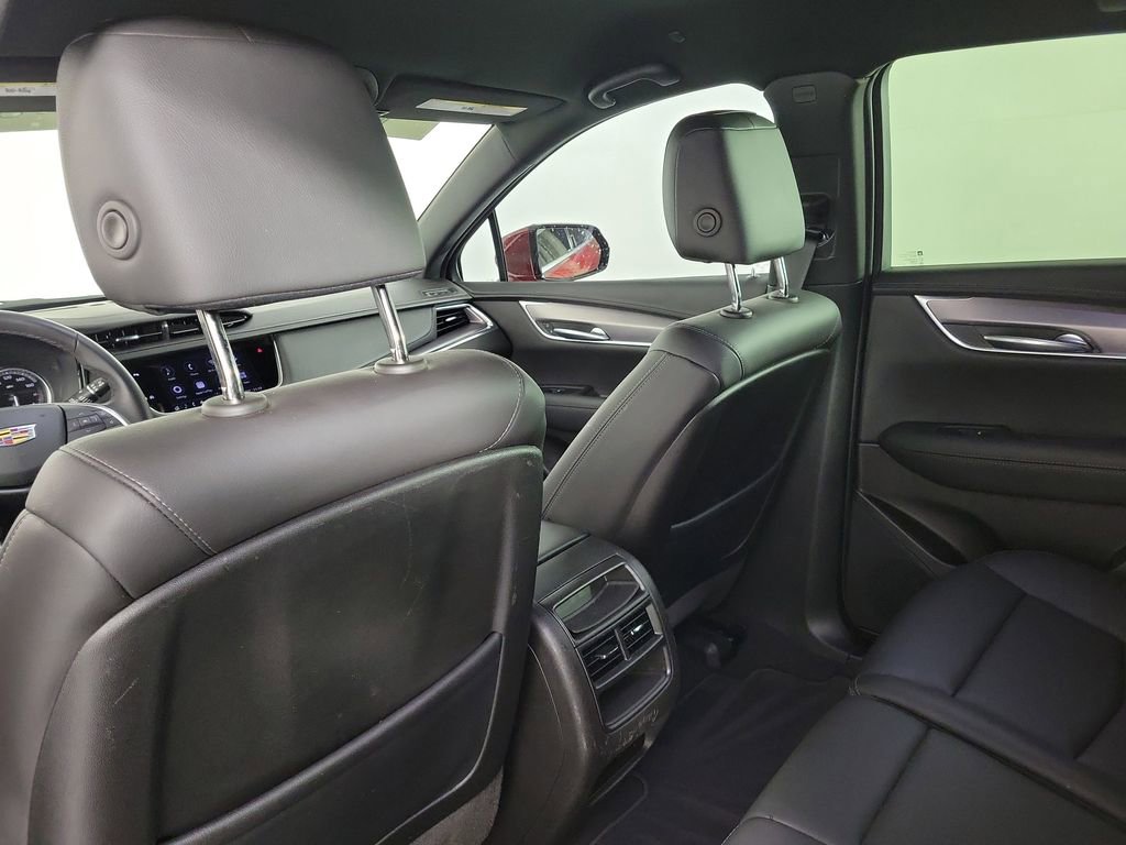 Certified 2023 Cadillac XT5 Luxury image 12