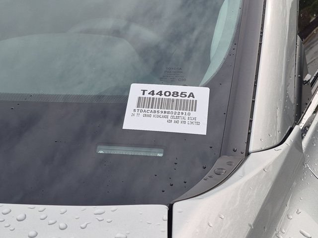 Certified 2024 Toyota Grand Highlander AWD Hybrid image 19
