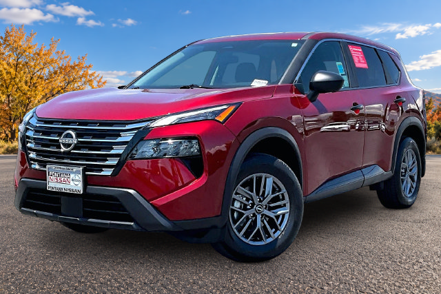 Certified 2026 Nissan Rogue S FWD image 3
