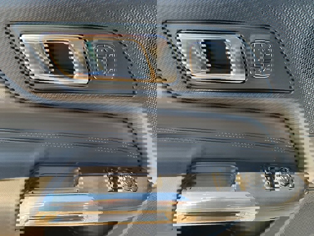 New 2024 Ford Mustang Premium image 32