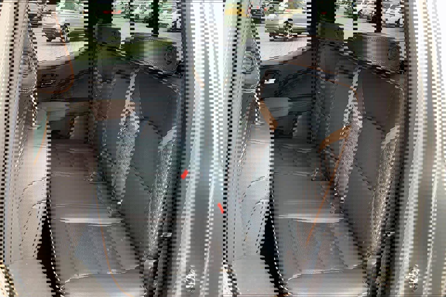 Used 2023 GMC Canyon Denali image 20