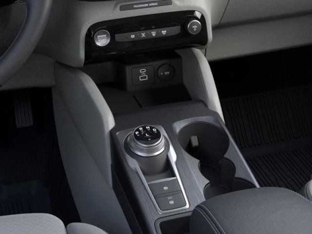 New 2025 Ford Escape SE FWD image 15