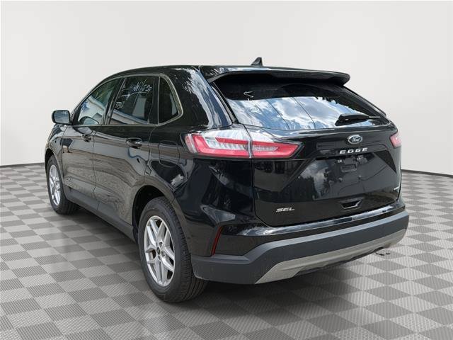 Certified 2024 Ford Edge SEL AWD/4WD image 3