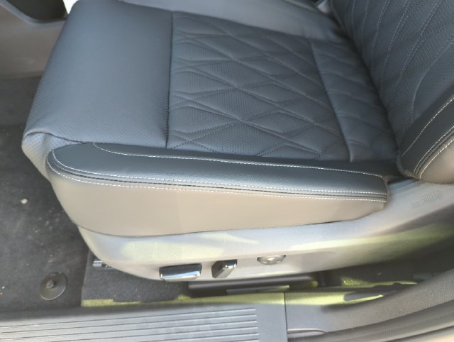 New 2026 Nissan Rogue Platinum AWD/4WD image 35