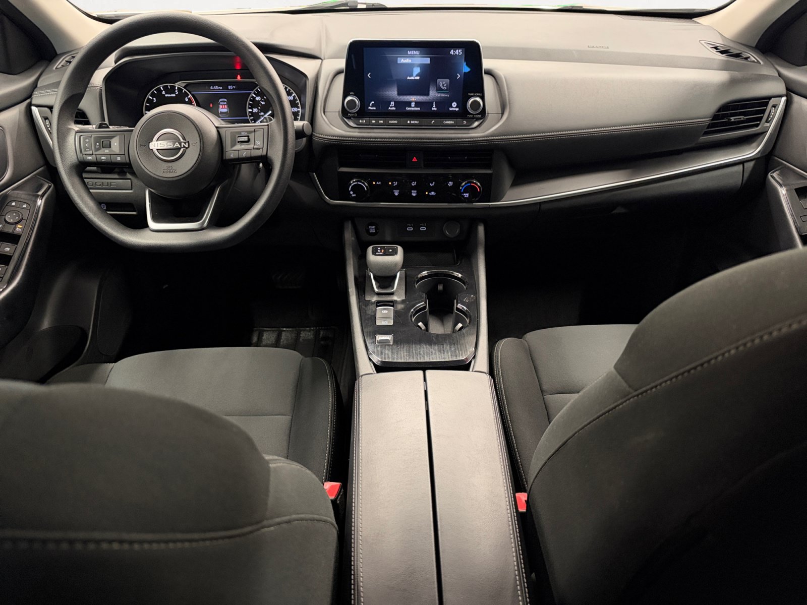 Used 2024 Nissan Rogue S FWD image 3