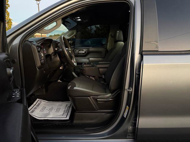 Used 2020 Chevrolet Silverado 1500 Custom w/ Custom Value Package image 10