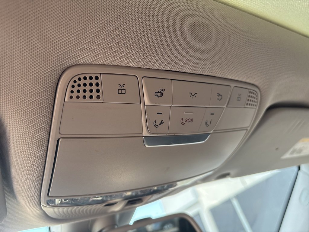 Used 2016 Mercedes-Benz GLC 300 4MATIC image 22