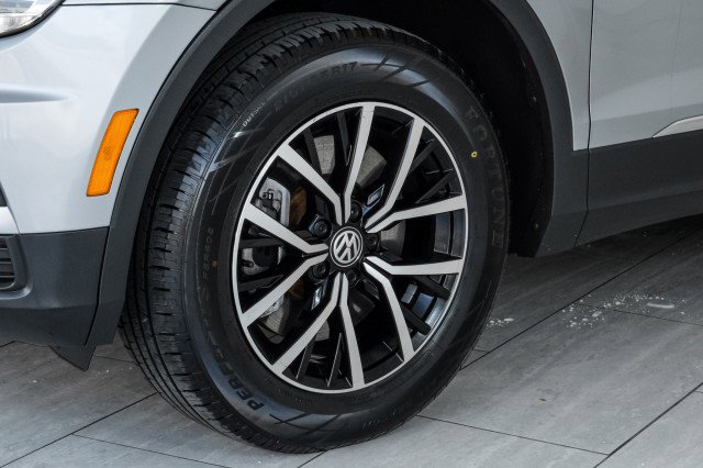 Used 2021 Volkswagen Tiguan SE R-Line image 58