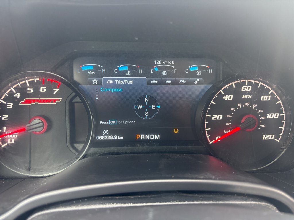 Used 2019 Ford F150 Lariat w/ Equipment Group 502A Luxury AWD/4WD image 19