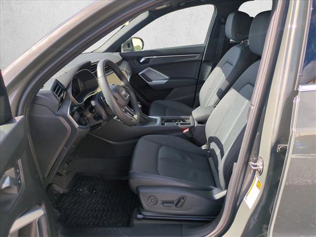 Used 2025 Audi Q3 2.0T Premium w/ Convenience Package image 23