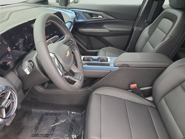 New 2026 Chevrolet Equinox EV LT w/ LPO, Blackout Package FWD image 24