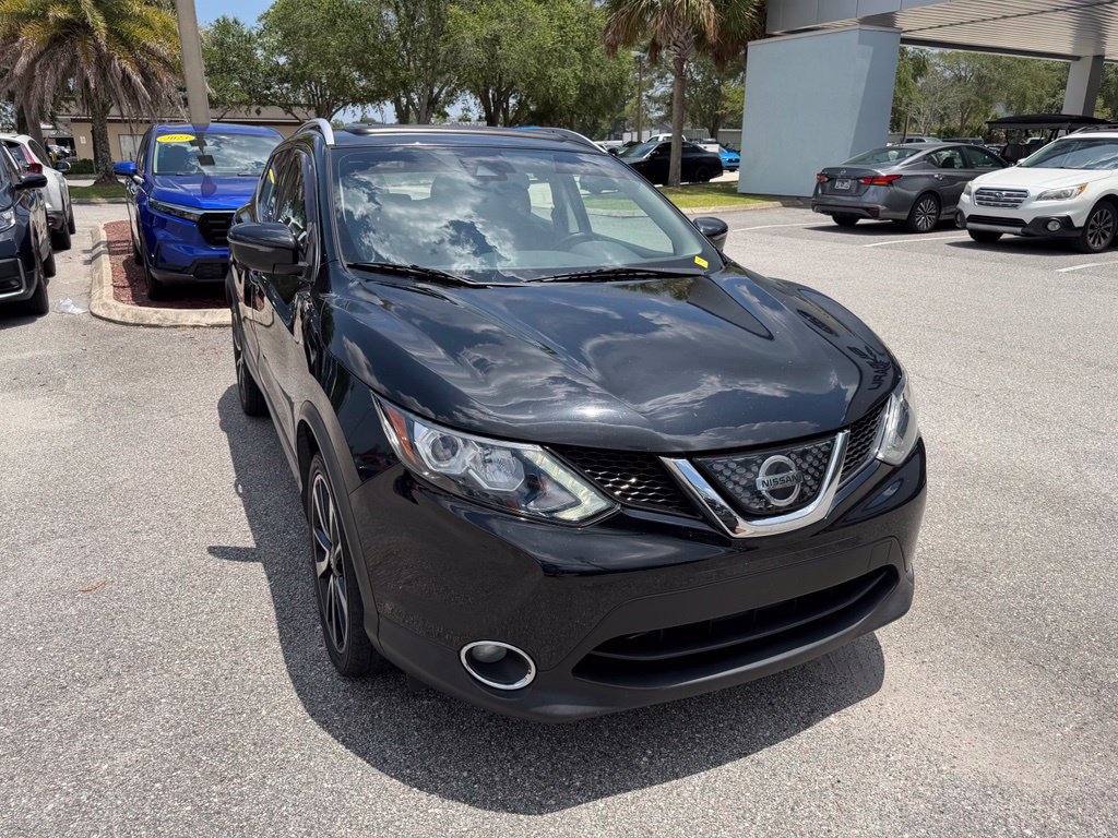 Used 2018 Nissan Rogue Sport SL w/ SL Premium Package FWD image 13