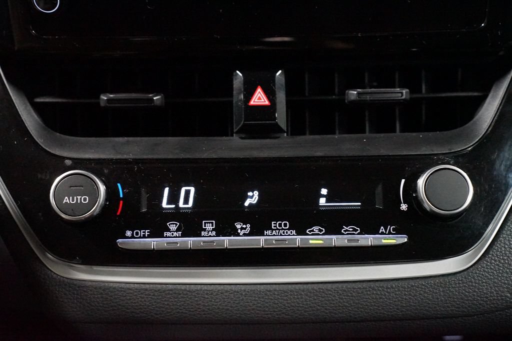 Certified 2025 Toyota Corolla LE FWD image 20