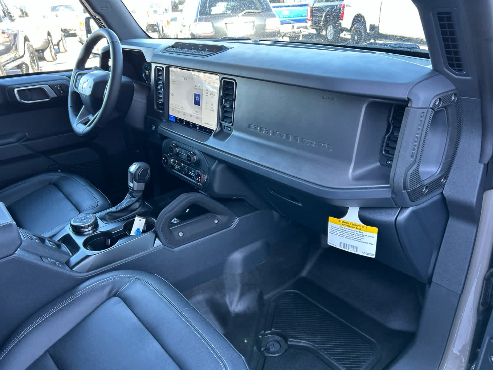 Used 2025 Ford Bronco Badlands w/ Sasquatch Package AWD/4WD image 16