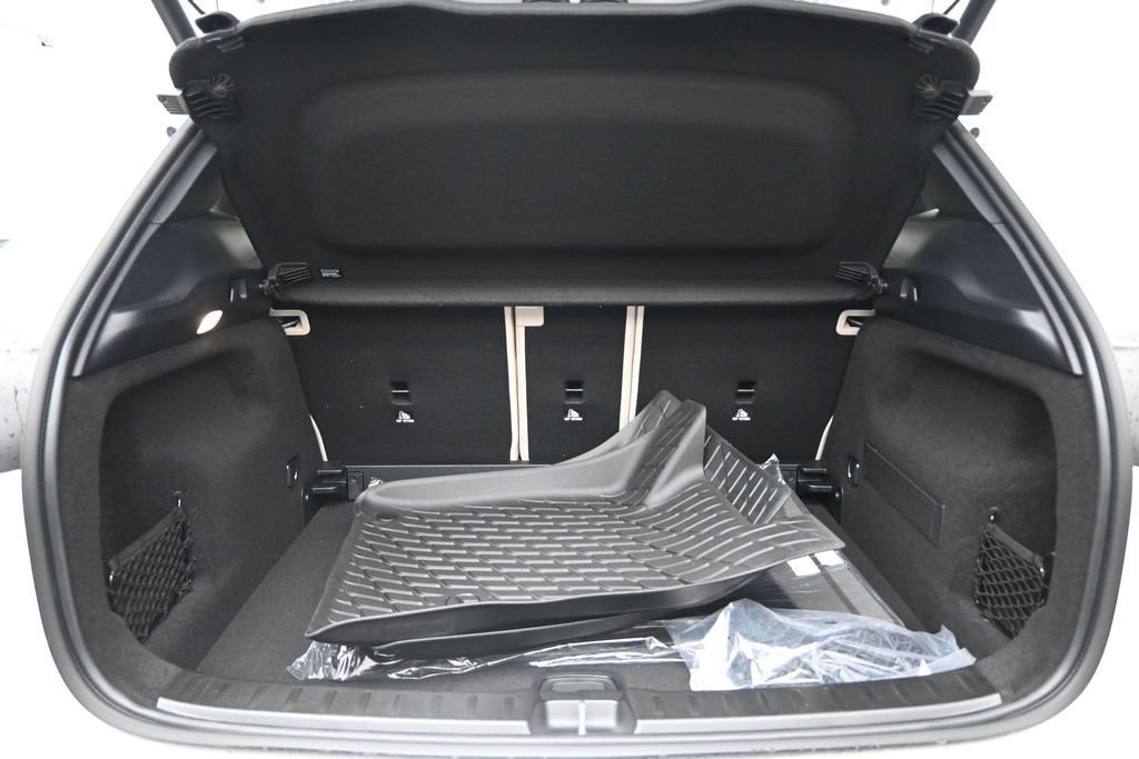 New 2026 Mercedes-Benz GLA 250 4MATIC image 22