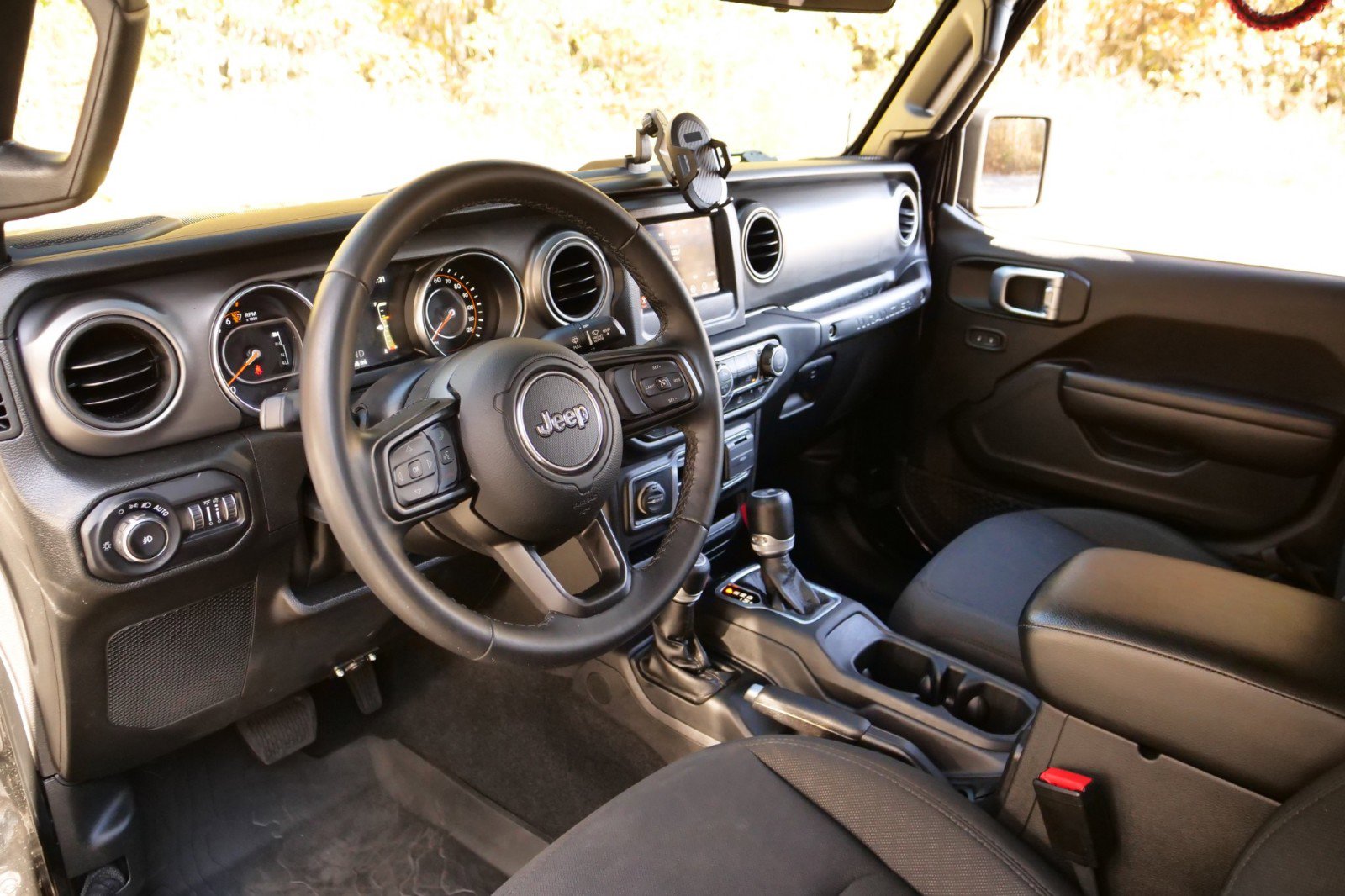 Used 2022 Jeep Wrangler Unlimited Sport image 20