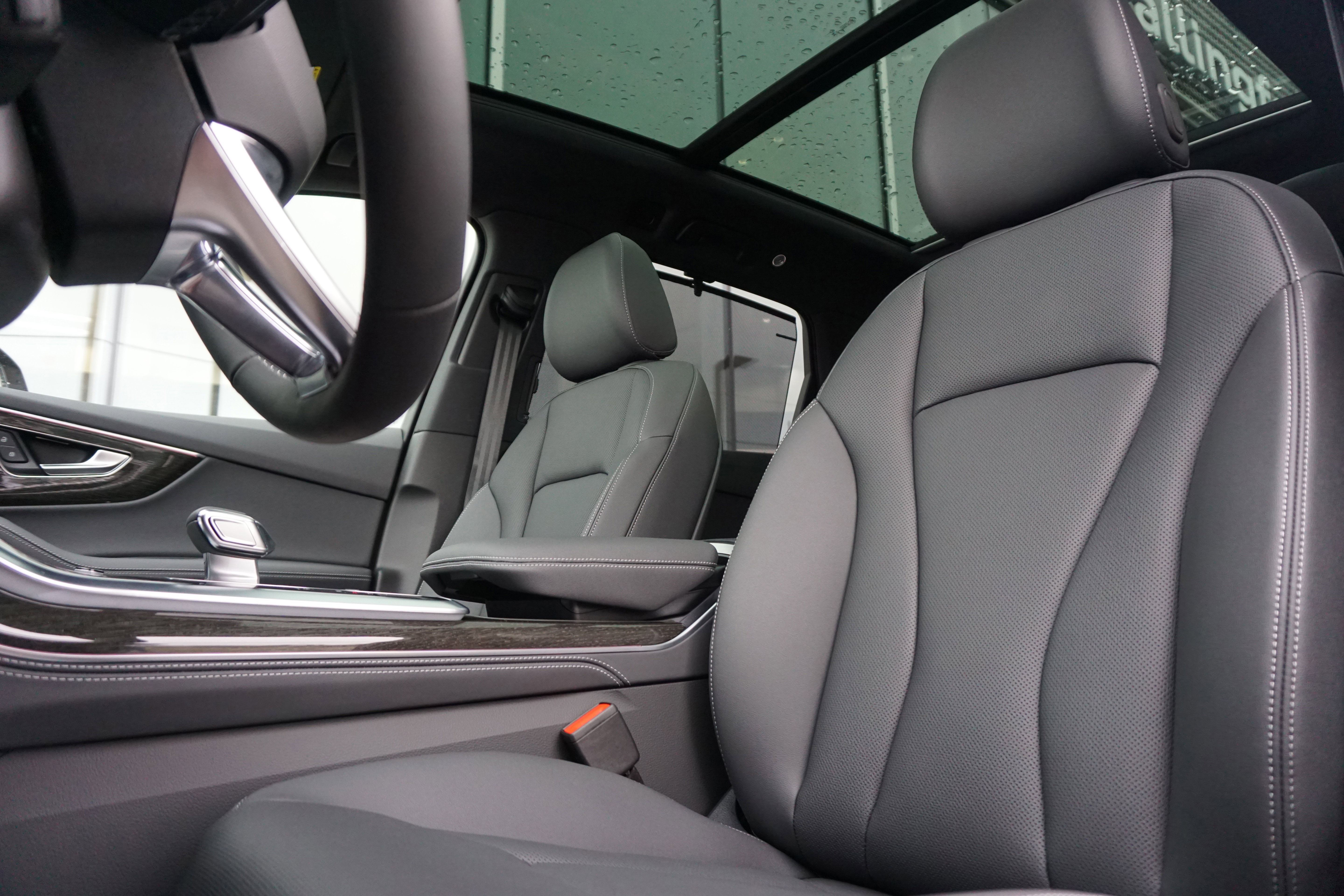 New 2025 Audi Q7 3.0T Premium Plus image 11