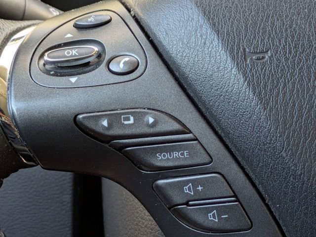 Used 2023 Nissan Murano SV image 25
