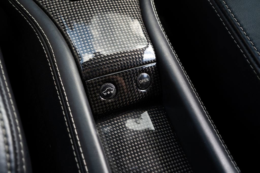Used 2012 Ferrari 458 Italia Coupe RWD image 23