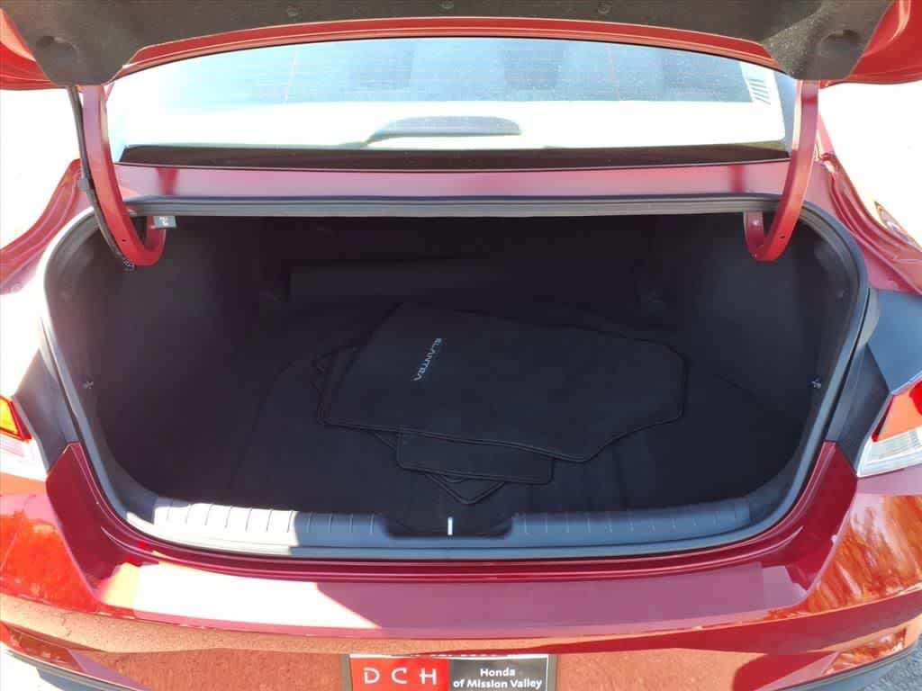 Used 2023 Hyundai Elantra SEL w/ Convenience Package image 6