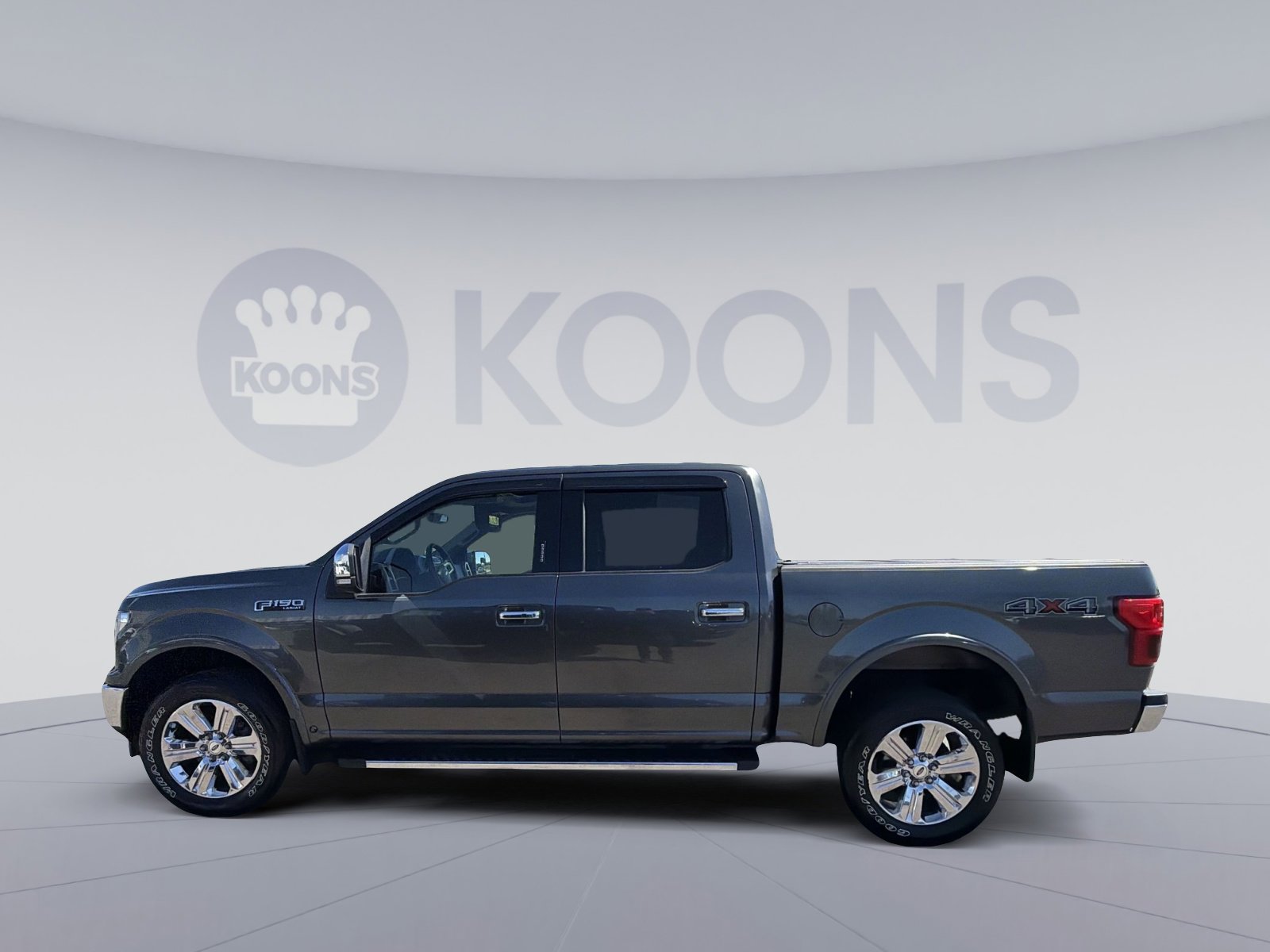 Used 2018 Ford F150 Lariat w/ Equipment Group 502A Luxury image 2