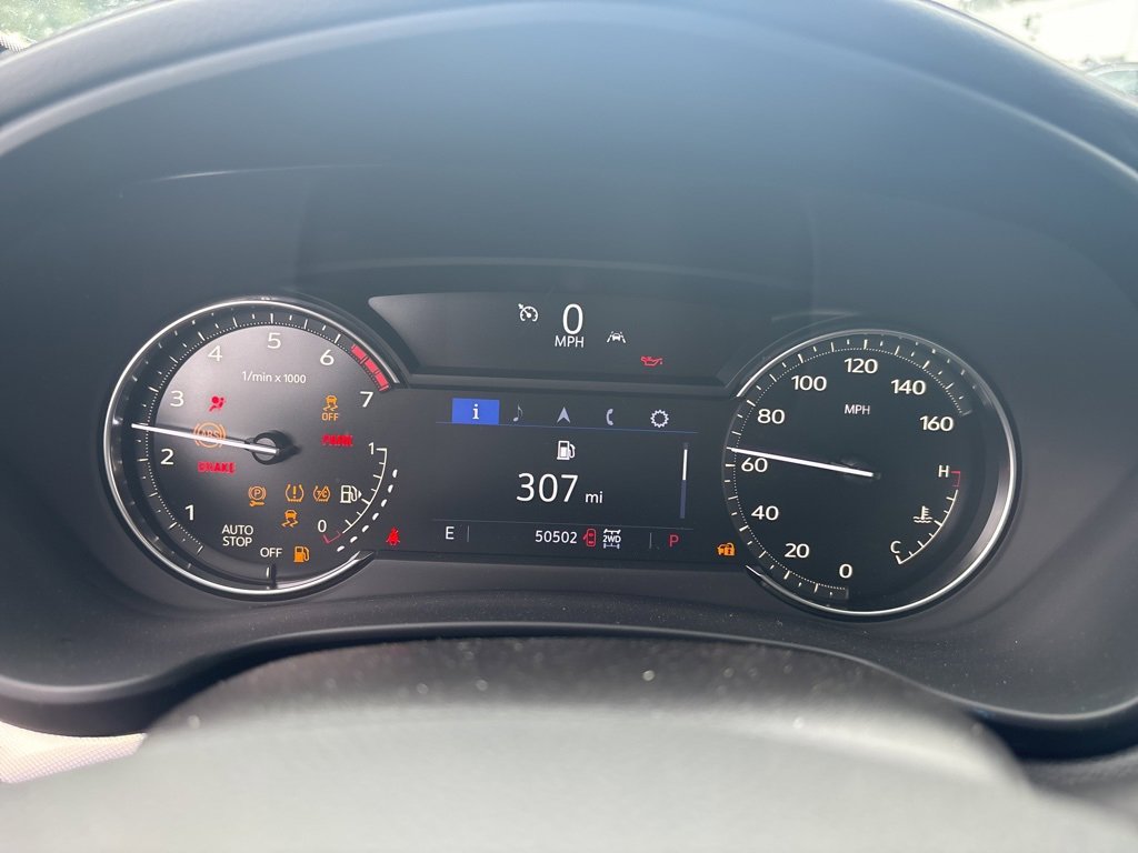 Used 2023 Cadillac XT4 Premium Luxury w/ Cold Weather Package image 25