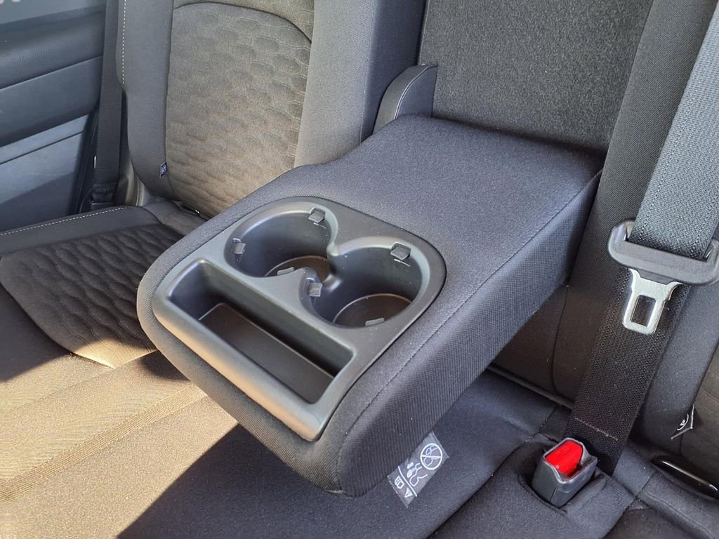 Certified 2025 Nissan Pathfinder SV image 25