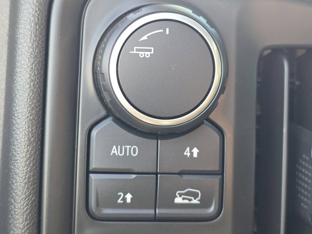 Used 2023 Chevrolet Silverado 1500 Custom AWD/4WD image 6