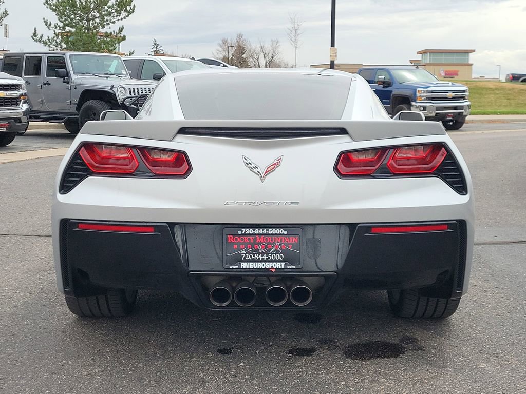 Used 2019 Chevrolet Corvette Stingray Coupe w/ 2LT Preferred Equipment Group RWD image 5