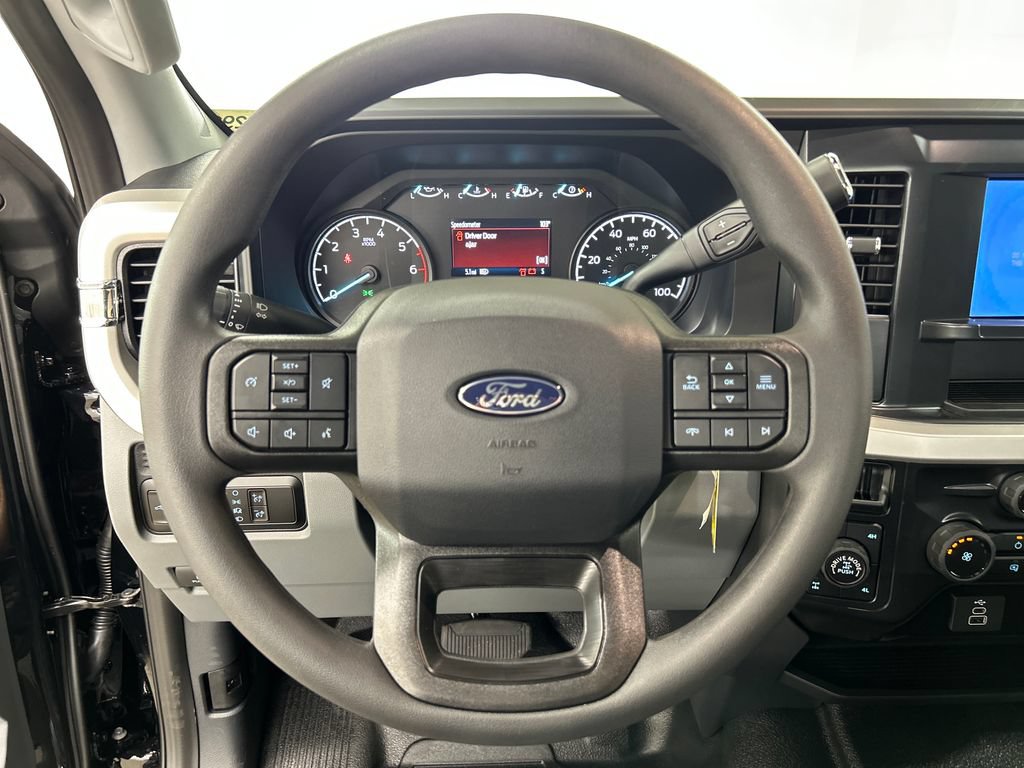 New 2027 Ford F250 XL w/ XL Driver Assist Package AWD/4WD image 20