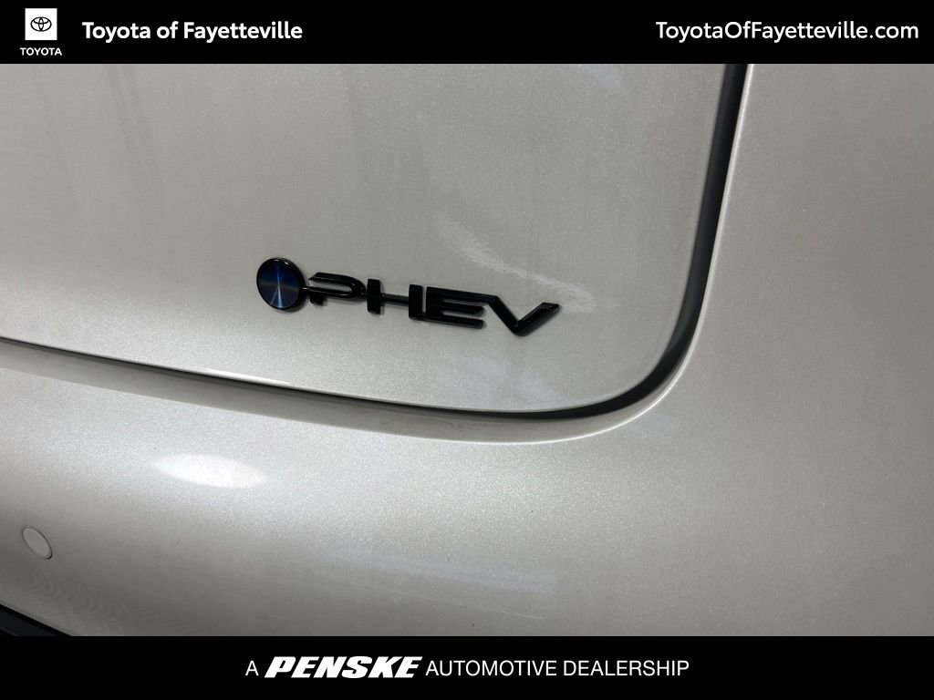 New 2026 Toyota Prius Plug-In Hybrid FWD image 18