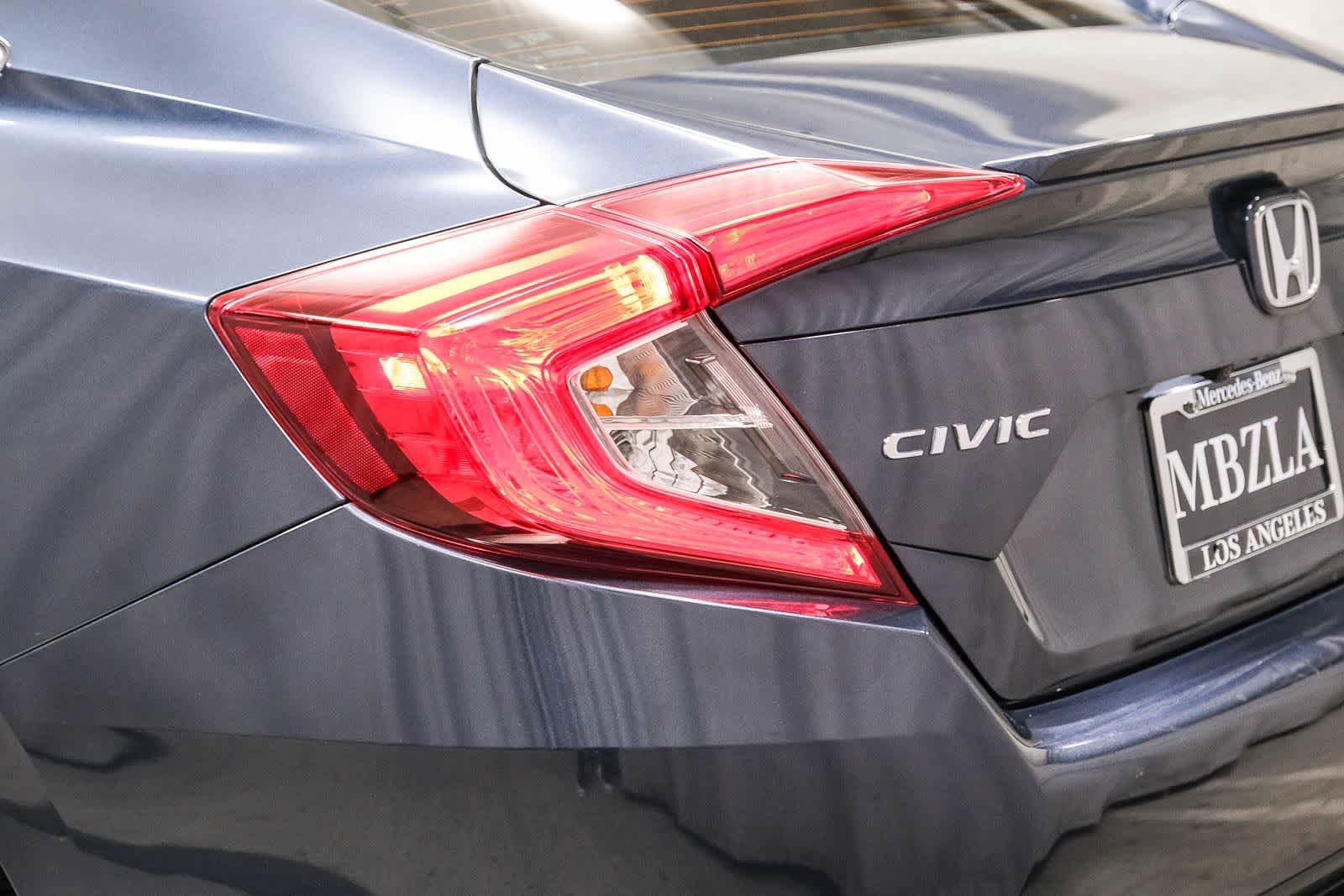 Used 2019 Honda Civic EX image 7