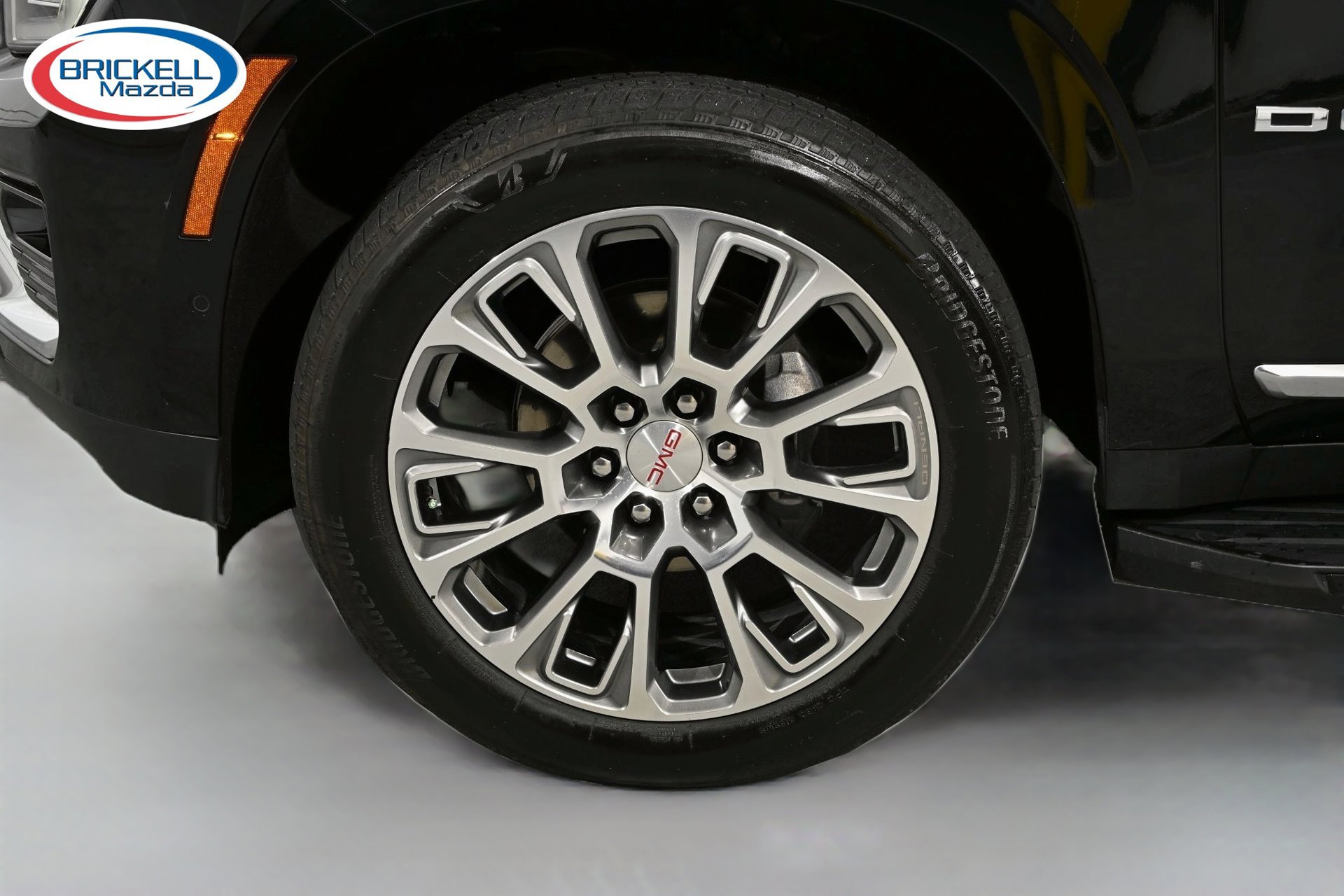 Used 2025 GMC Yukon Denali AWD/4WD image 41