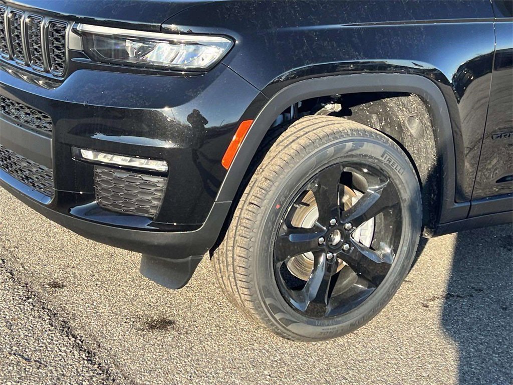 New 2025 Jeep Grand Cherokee L Limited image 4