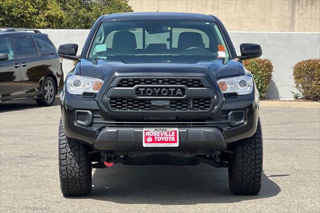 Certified 2022 Toyota Tacoma SR AWD/4WD image 10