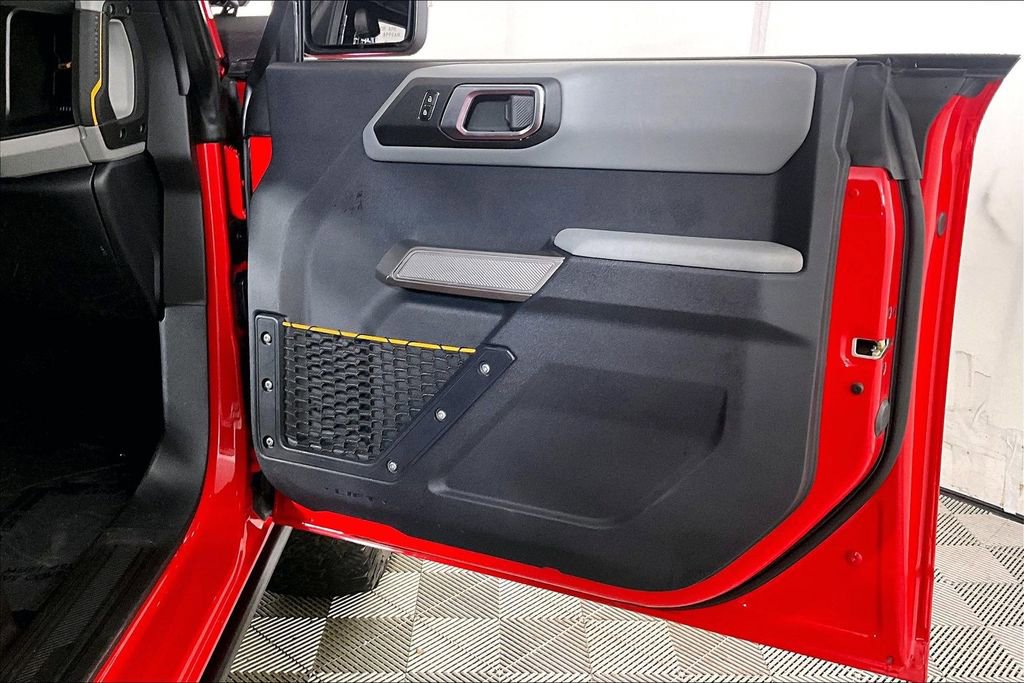 Used 2023 Ford Bronco Badlands image 23