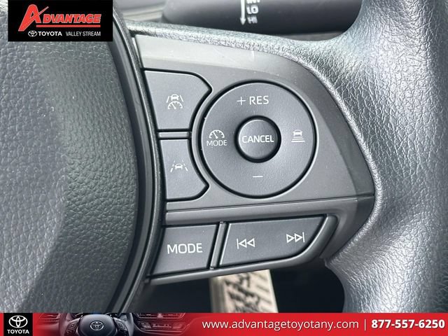 Used 2024 Toyota Corolla LE FWD image 24