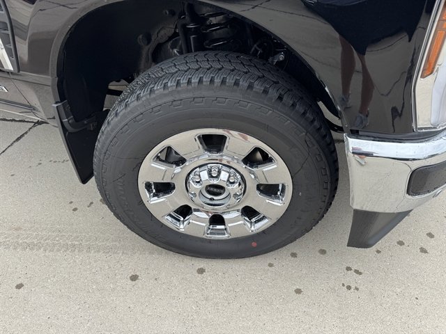 New 2025 Ford F250 Lariat w/ Lariat Ultimate Package image 2